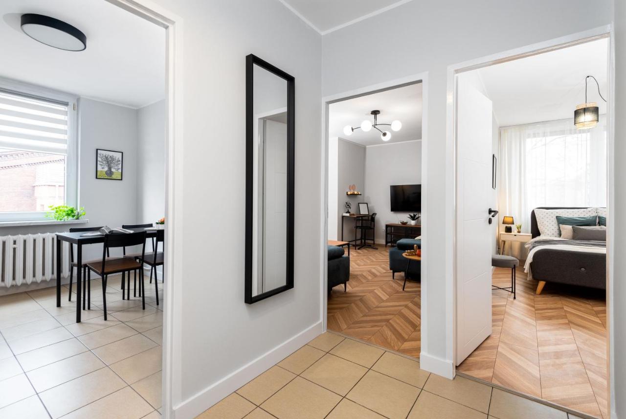 Kairos Apartments - Friends - Darmowy Parking, Blisko Centrum グリヴィツェ エクステリア 写真