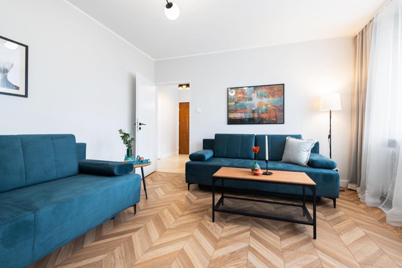 Kairos Apartments - Friends - Darmowy Parking, Blisko Centrum グリヴィツェ エクステリア 写真