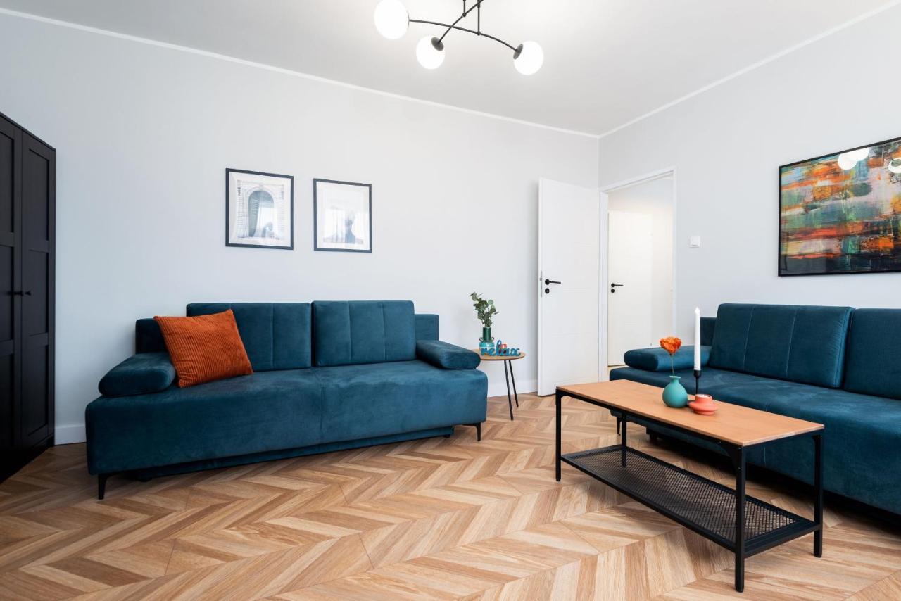 Kairos Apartments - Friends - Darmowy Parking, Blisko Centrum グリヴィツェ エクステリア 写真