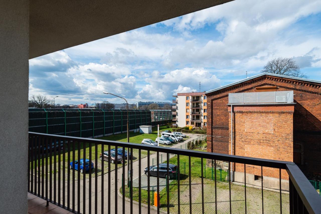 Kairos Apartments - Friends - Darmowy Parking, Blisko Centrum グリヴィツェ エクステリア 写真