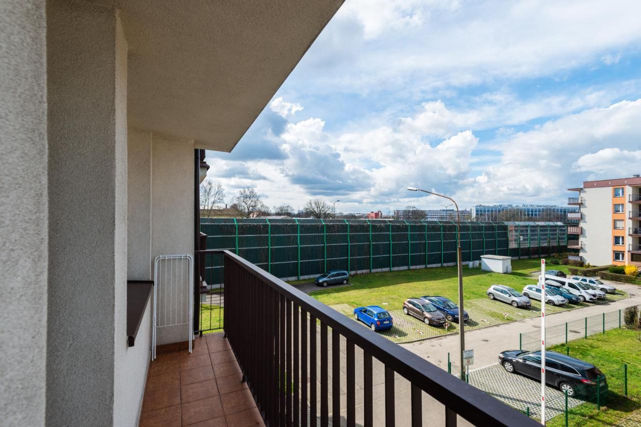 Kairos Apartments - Friends - Darmowy Parking, Blisko Centrum グリヴィツェ エクステリア 写真